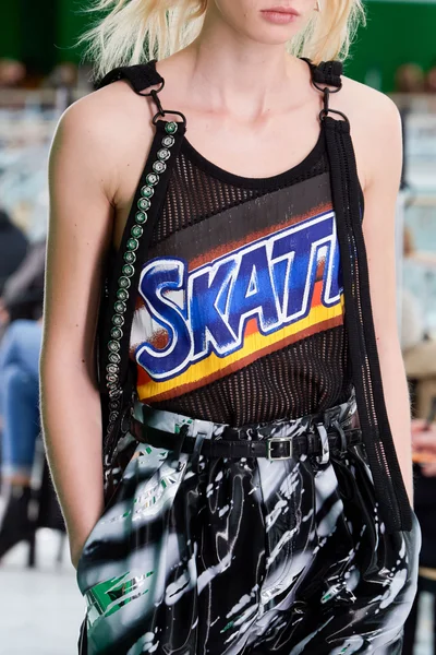Look 65